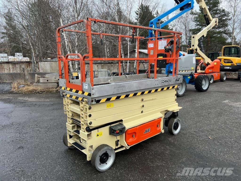JLG 3246 ES Makazaste platforme