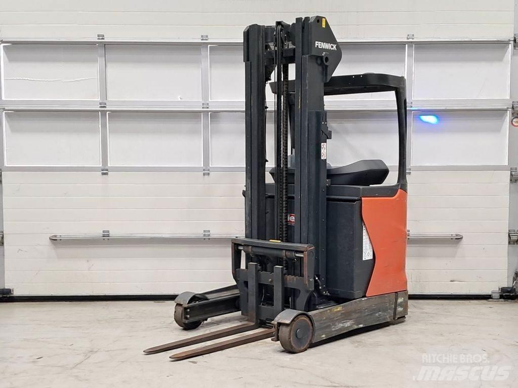 Linde R14-01 Viljuškari sa pomičnim stupom