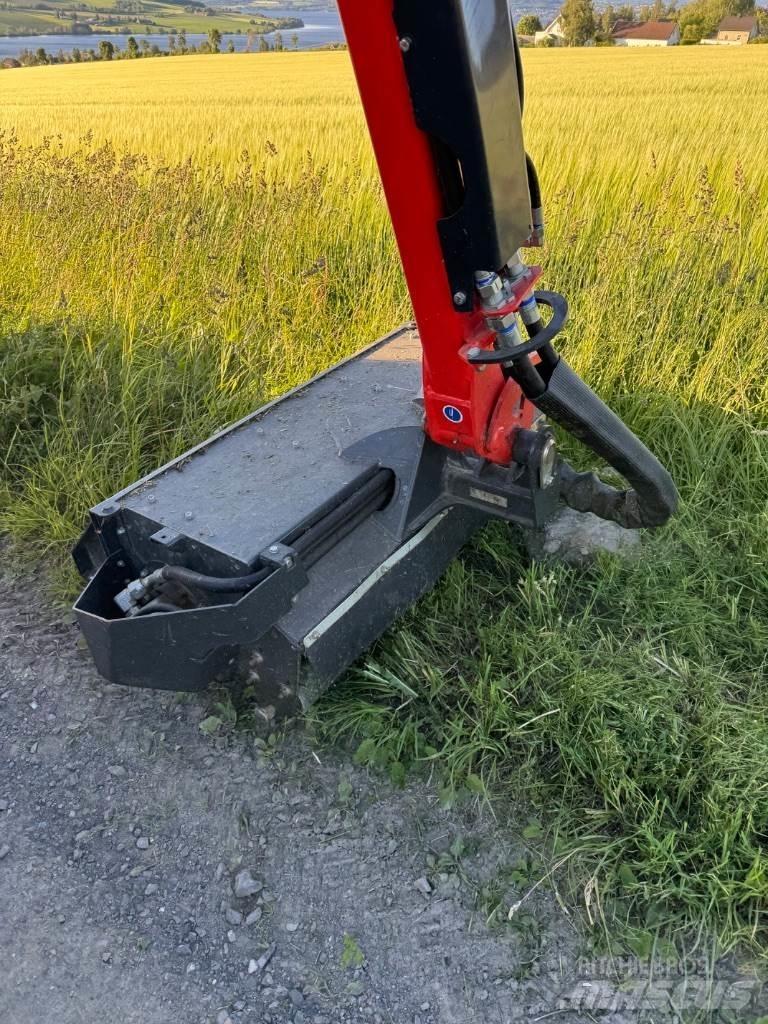 Kuhn E4745 M Ostale mašine za put i sneg