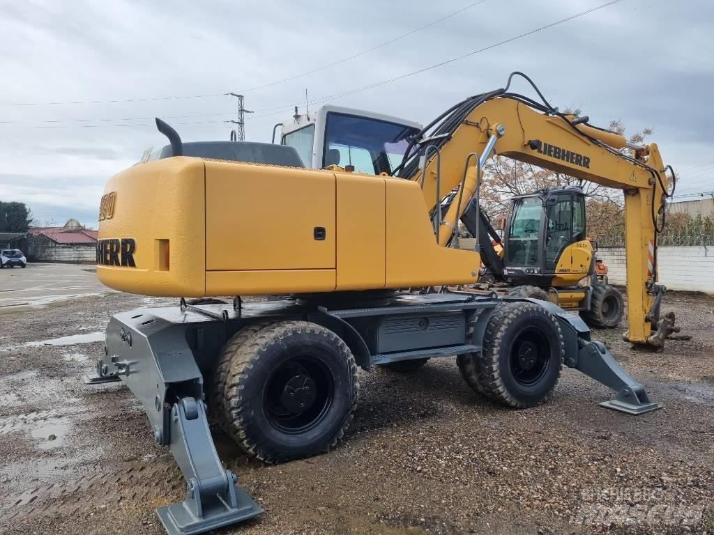 Liebherr A 900 C Bageri točkaši