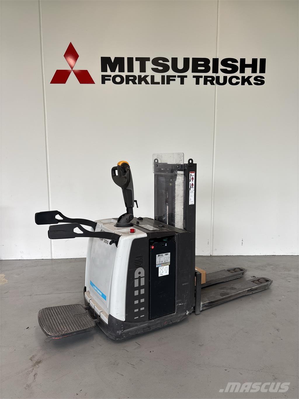 Atlet PDP200 Samopogonski ručni viljuškari