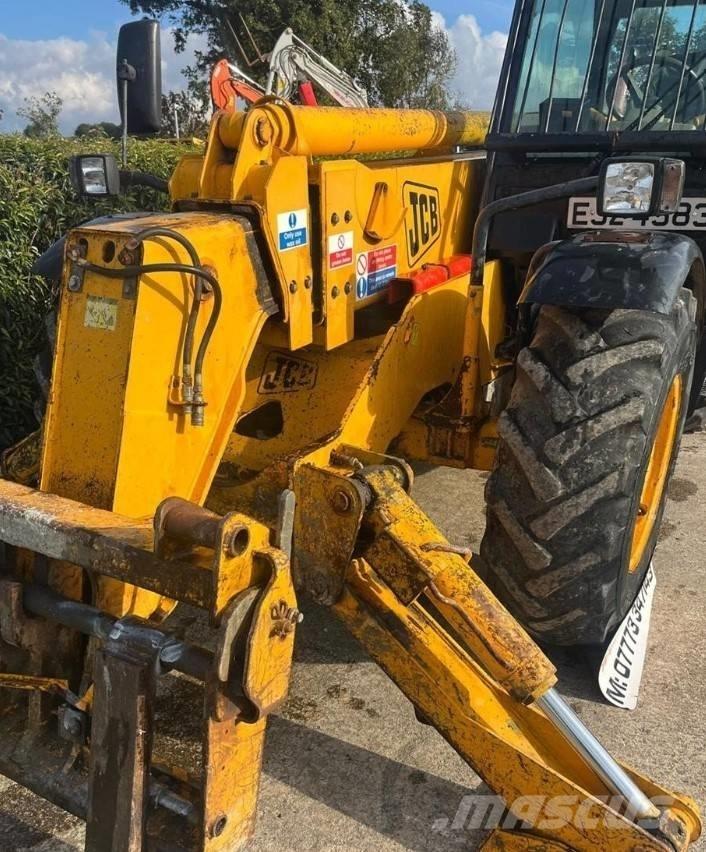 JCB 532-120 Teleskopski viljuškari