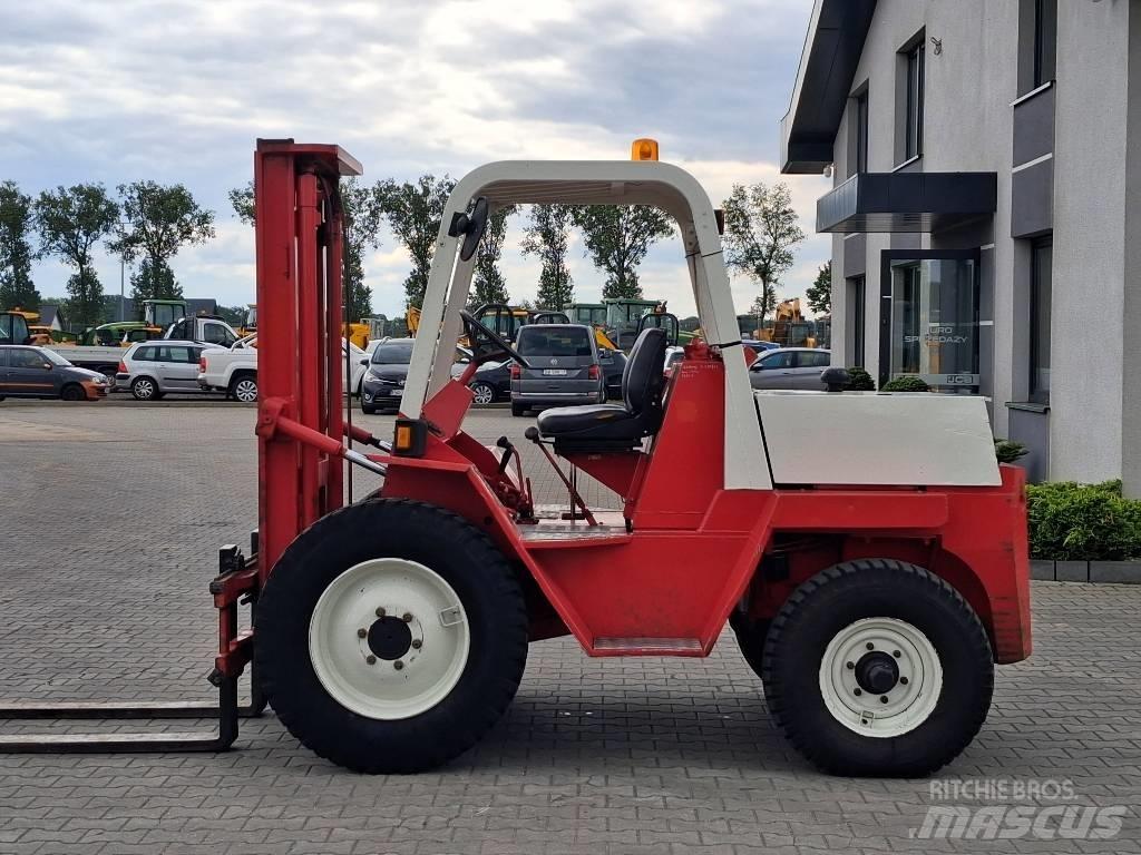 Manitou MC 25 Vanterenski viljuškar