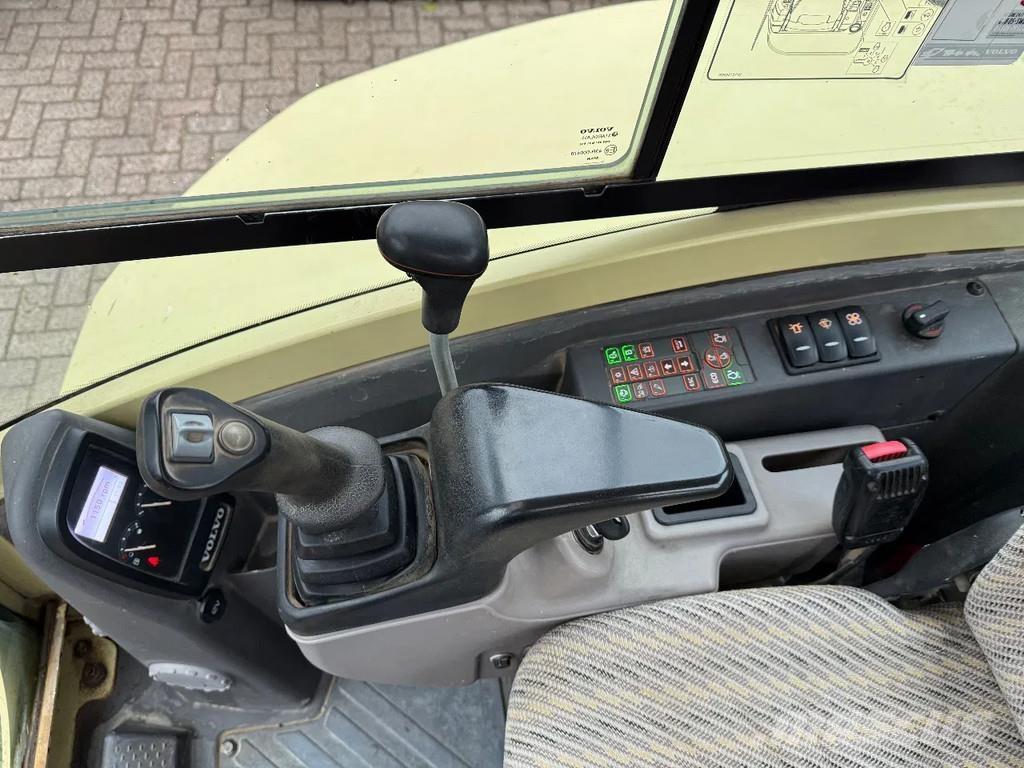 Volvo EC35D Mini bageri < 7t