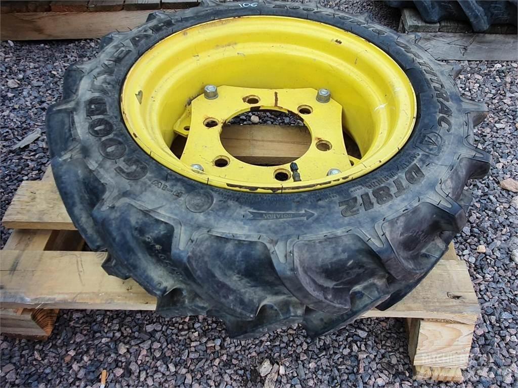 Goodyear 200/70R16 Gume, točkovi i felne