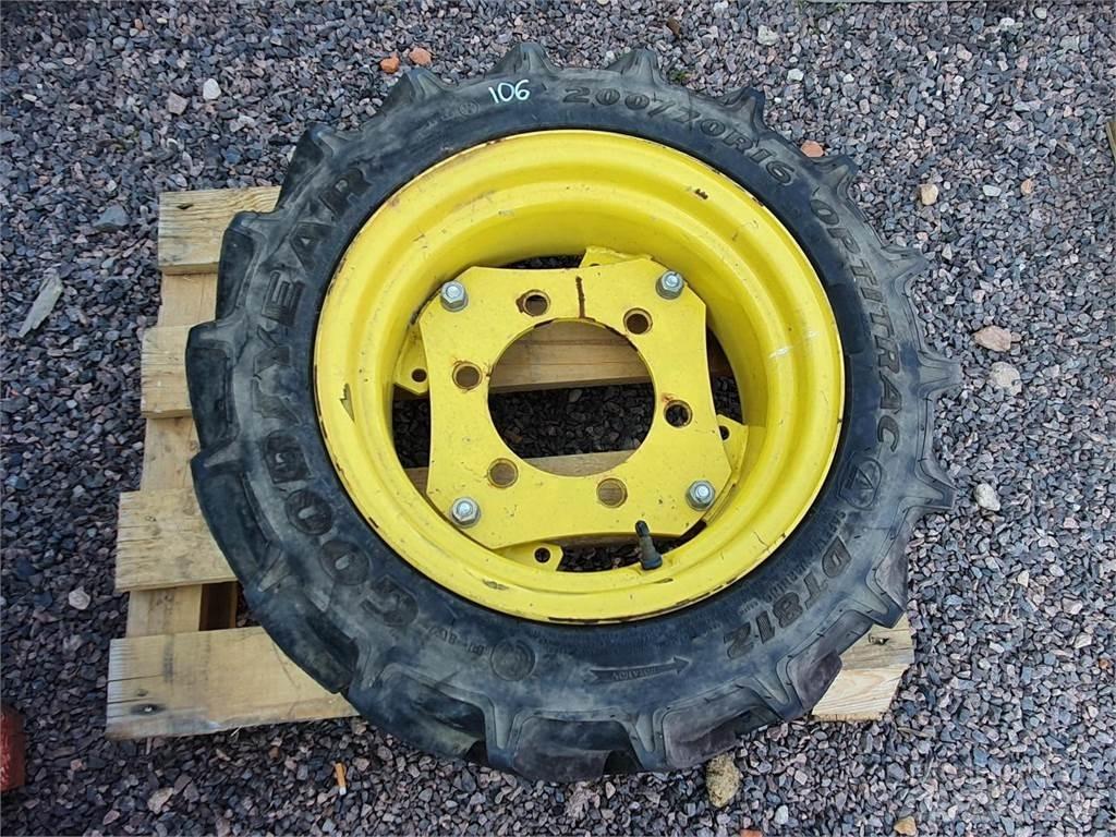 Goodyear 200/70R16 Gume, točkovi i felne