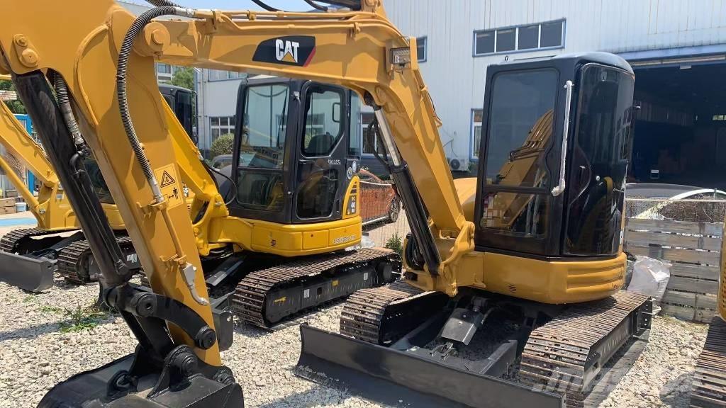 CAT 304 Bageri guseničari