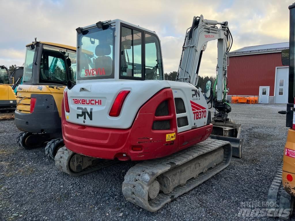 Takeuchi TB 370 Midi bageri 7t – 12t