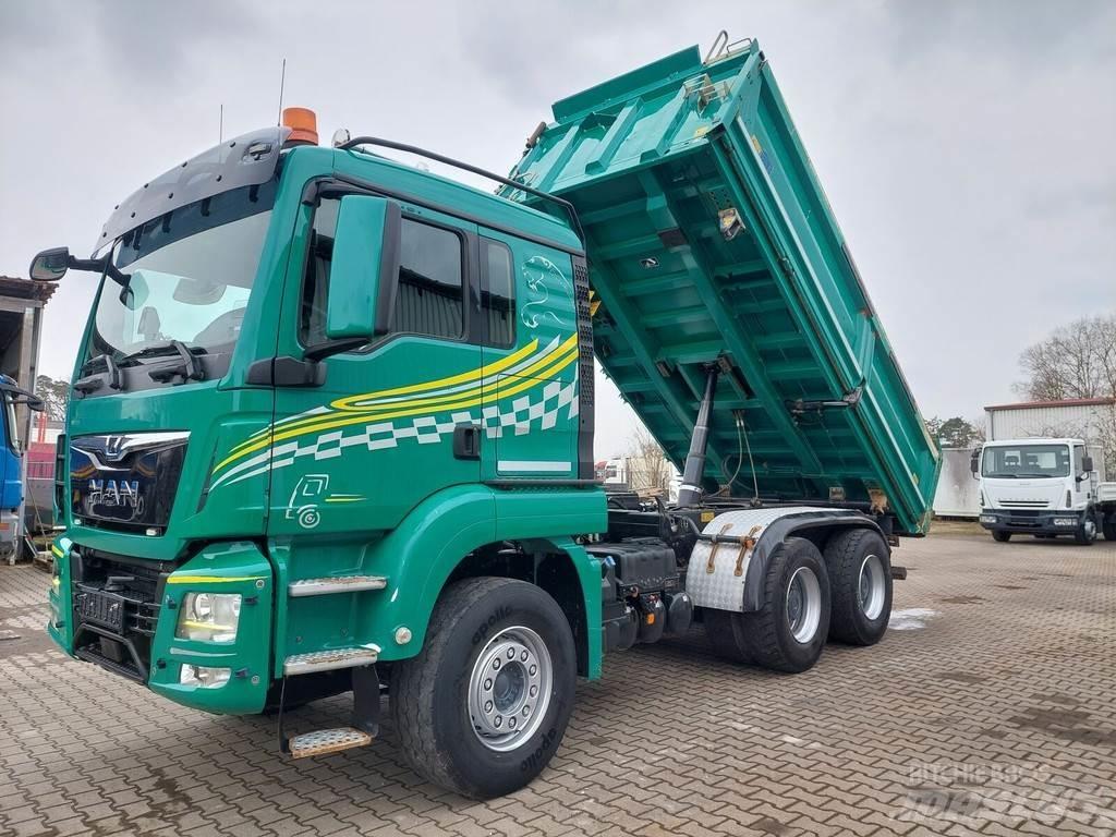 MAN TGS 26.460 Kiperi kamioni
