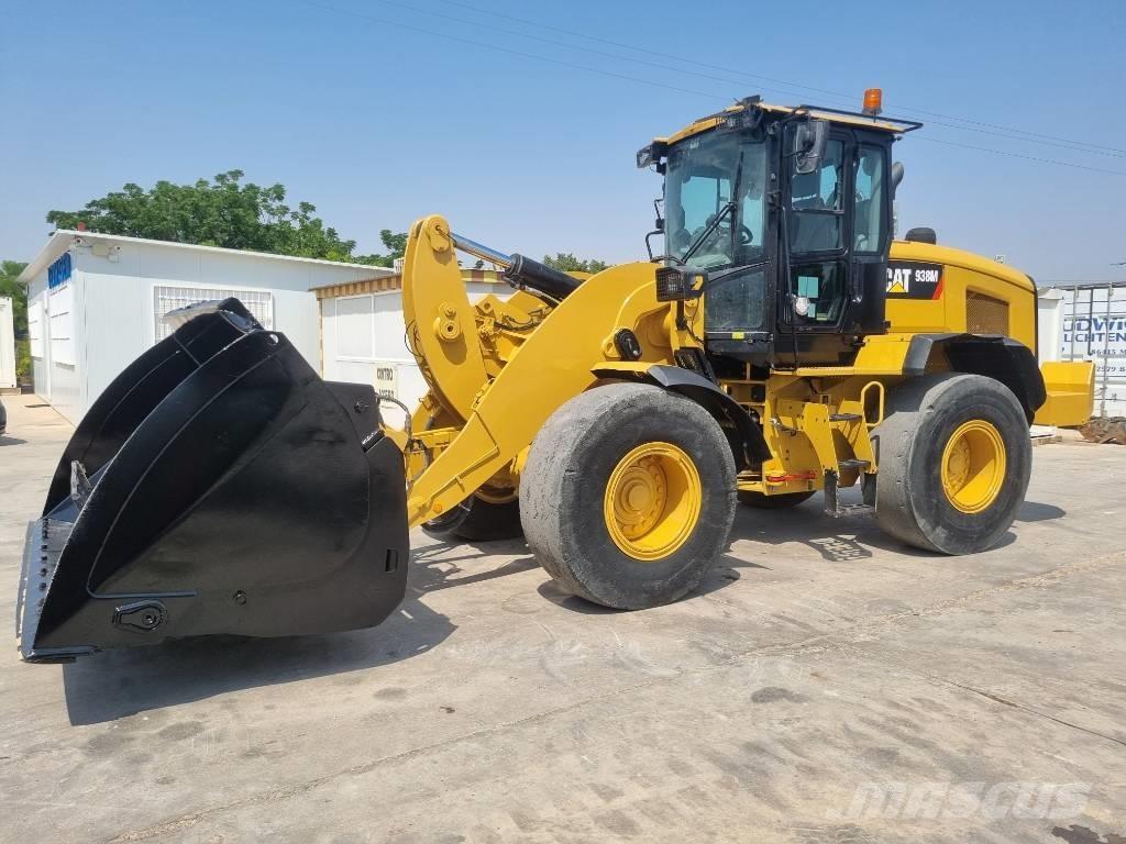 CAT 938 M Utovarivači na točkove