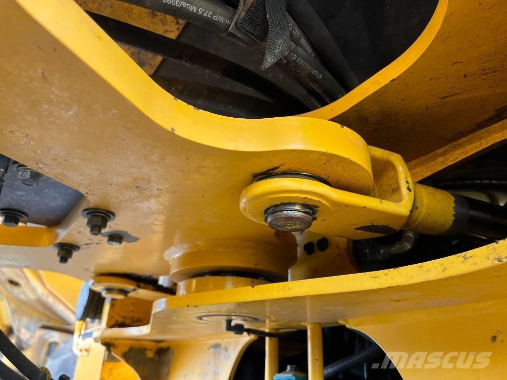 Volvo L90F Utovarivači na točkove