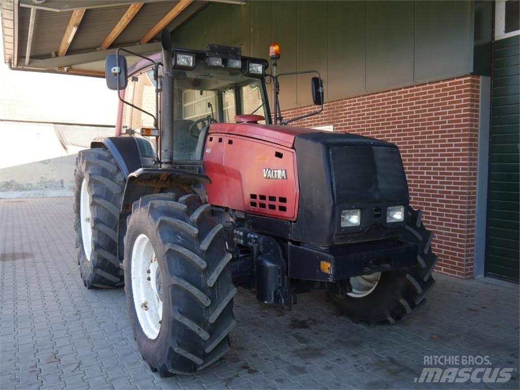 Valtra 8450 Traktori