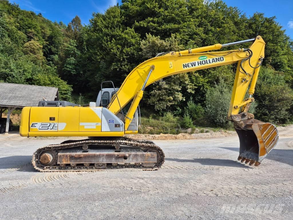 New Holland E 215 Bageri guseničari
