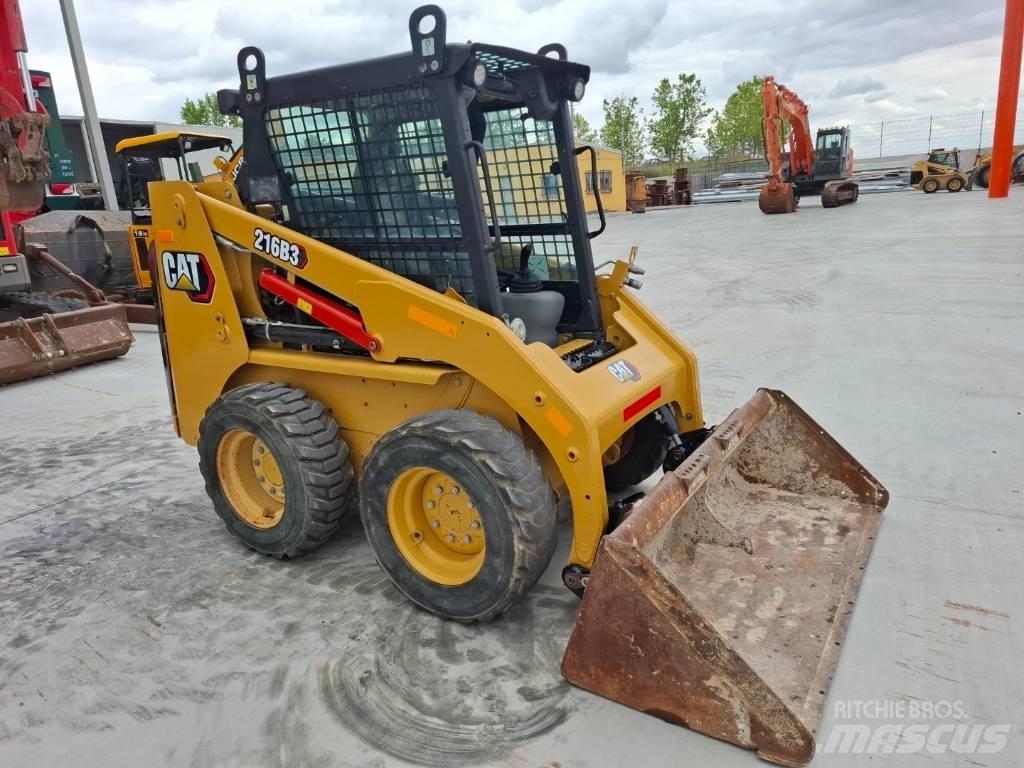 CAT 216 B 3 Skid steer mini utovarivači
