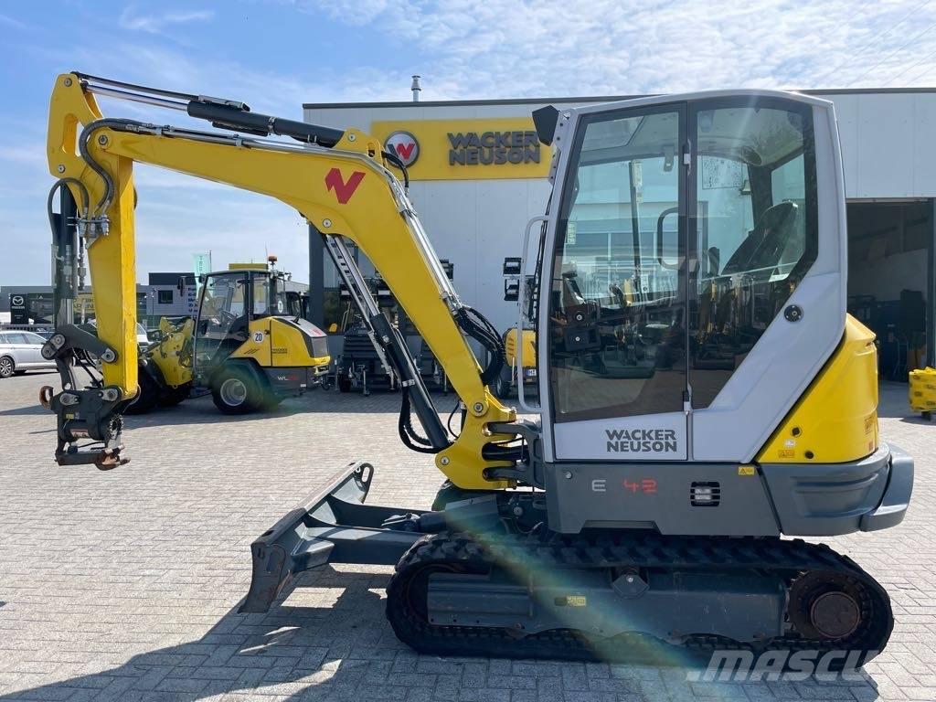 Wacker Neuson ET42 Bageri guseničari