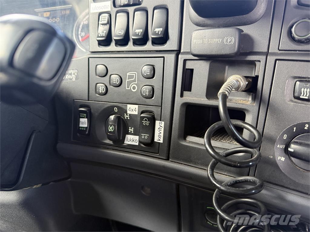 Scania R 730 8X4 Rol kiper kamioni sa kukom za podizanje tereta