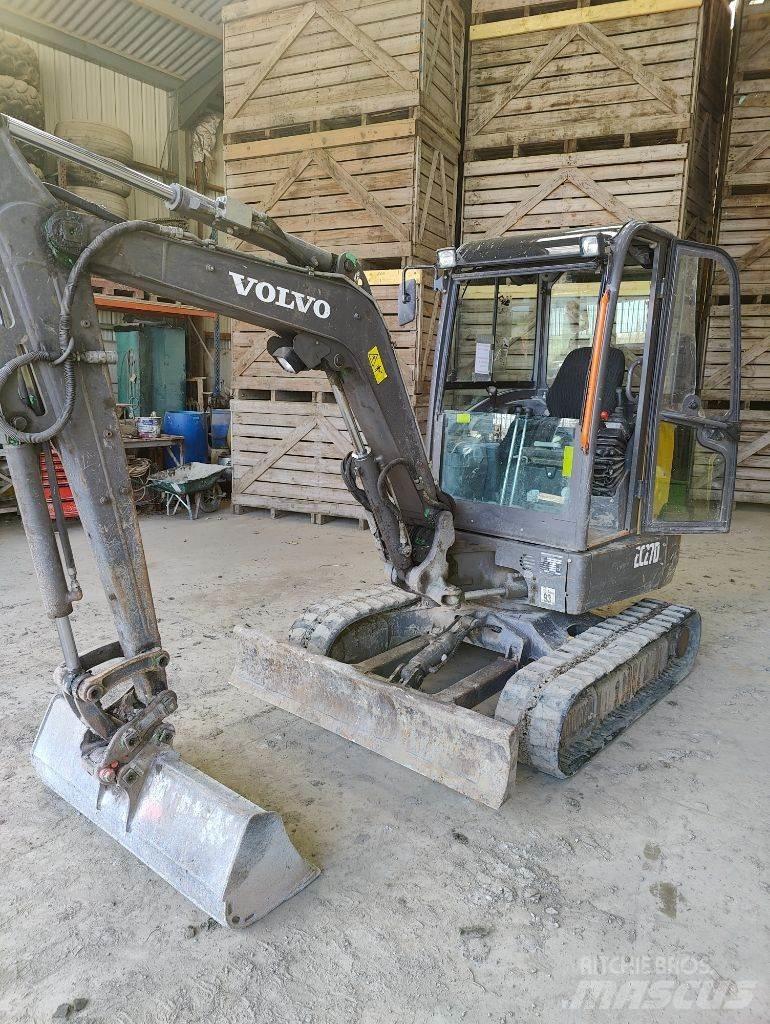 Volvo EC 27 D Mini bageri < 7t