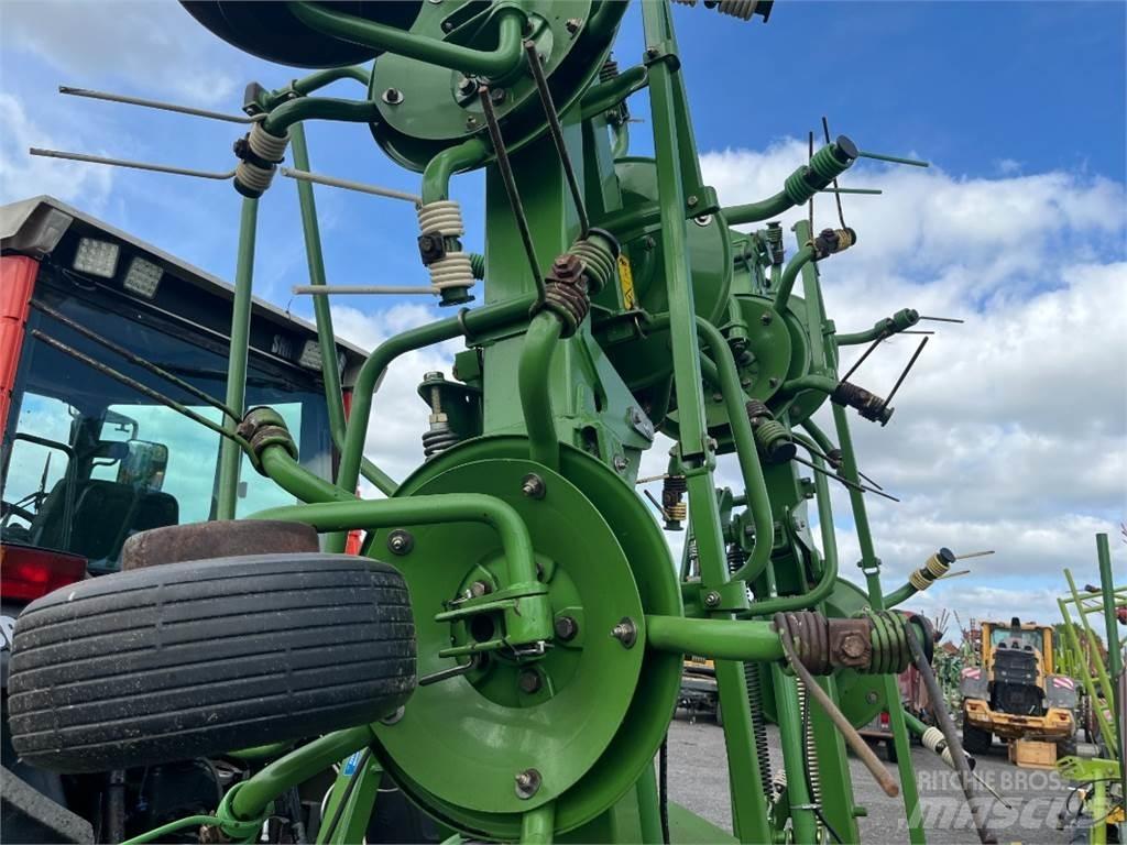Krone KW 7.92 /8 Okretači i sakupljači sena