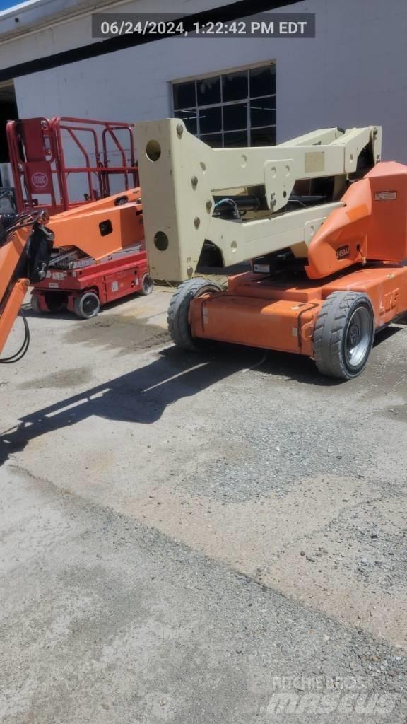 JLG E 450 AJ Zglobne podizne platforme