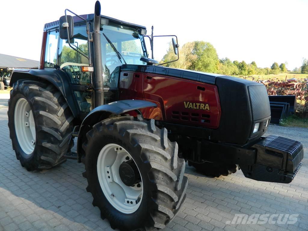 Valtra 8550 Traktori