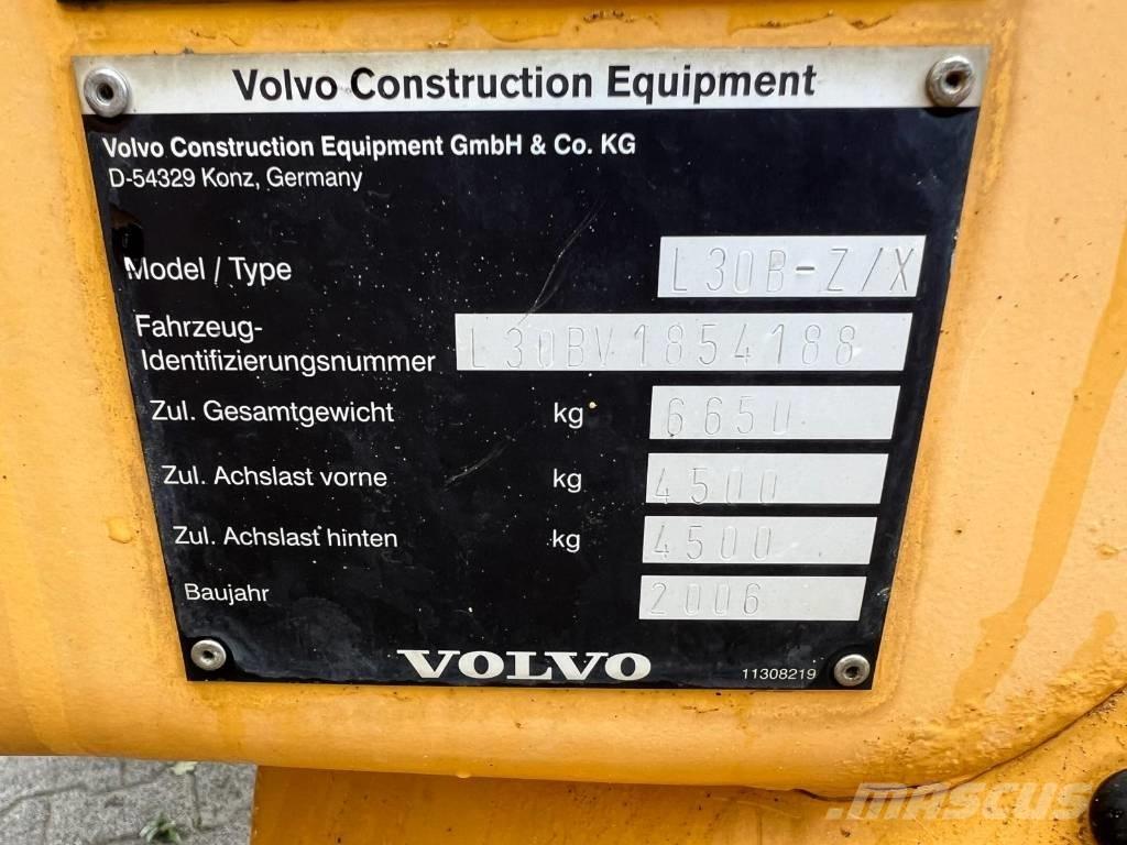 Volvo L 30 B Utovarivači na točkove