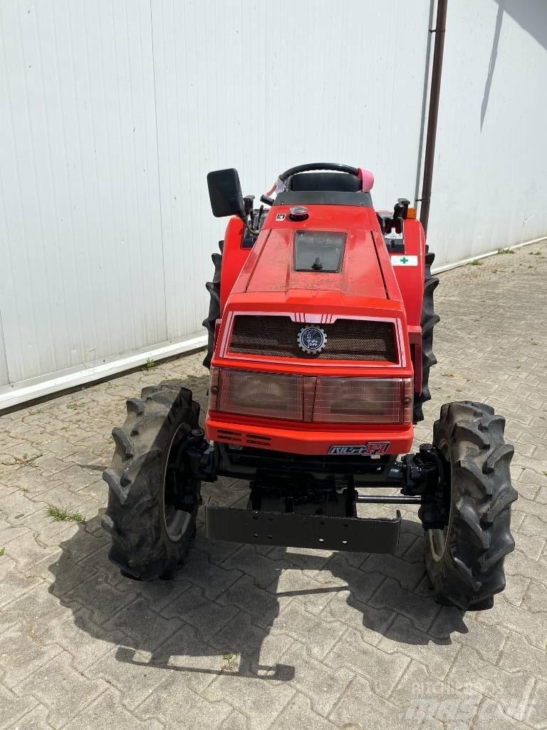 Mitsubishi MT20 Manji traktori