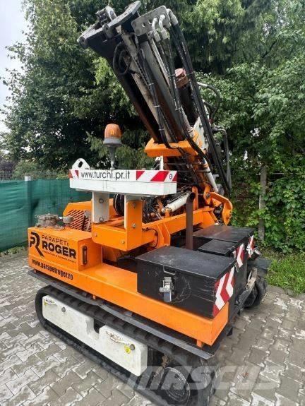  TURCHI 300F Polovni mobilni kamioni za bušenje