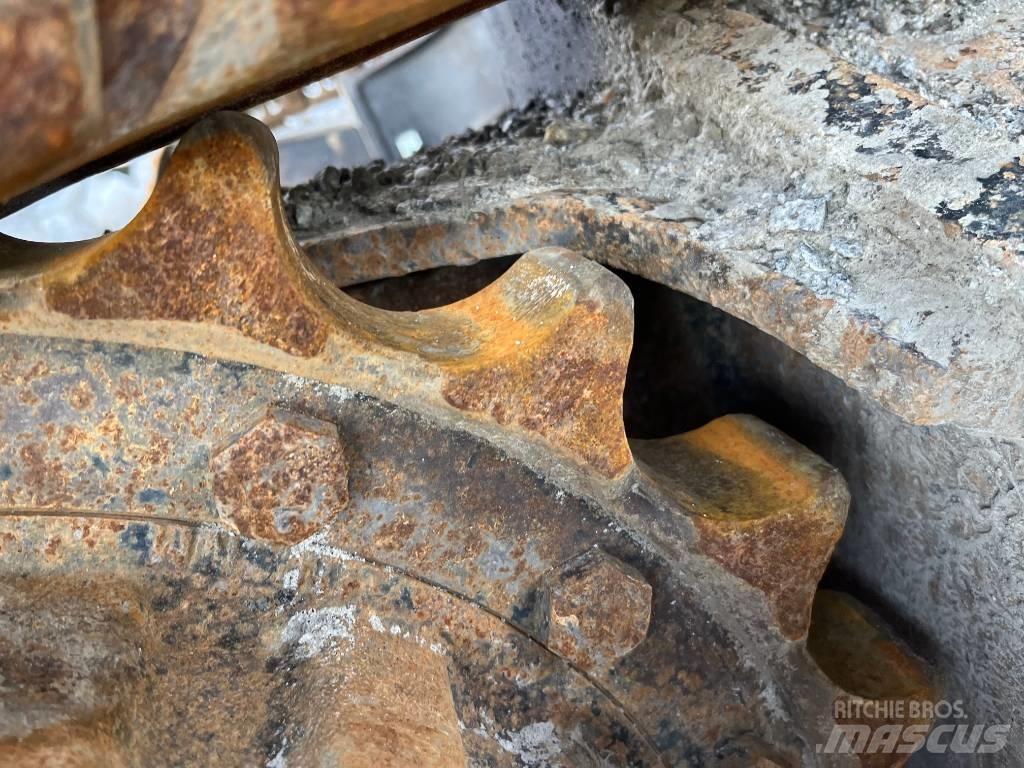 CAT 324 E Bageri guseničari