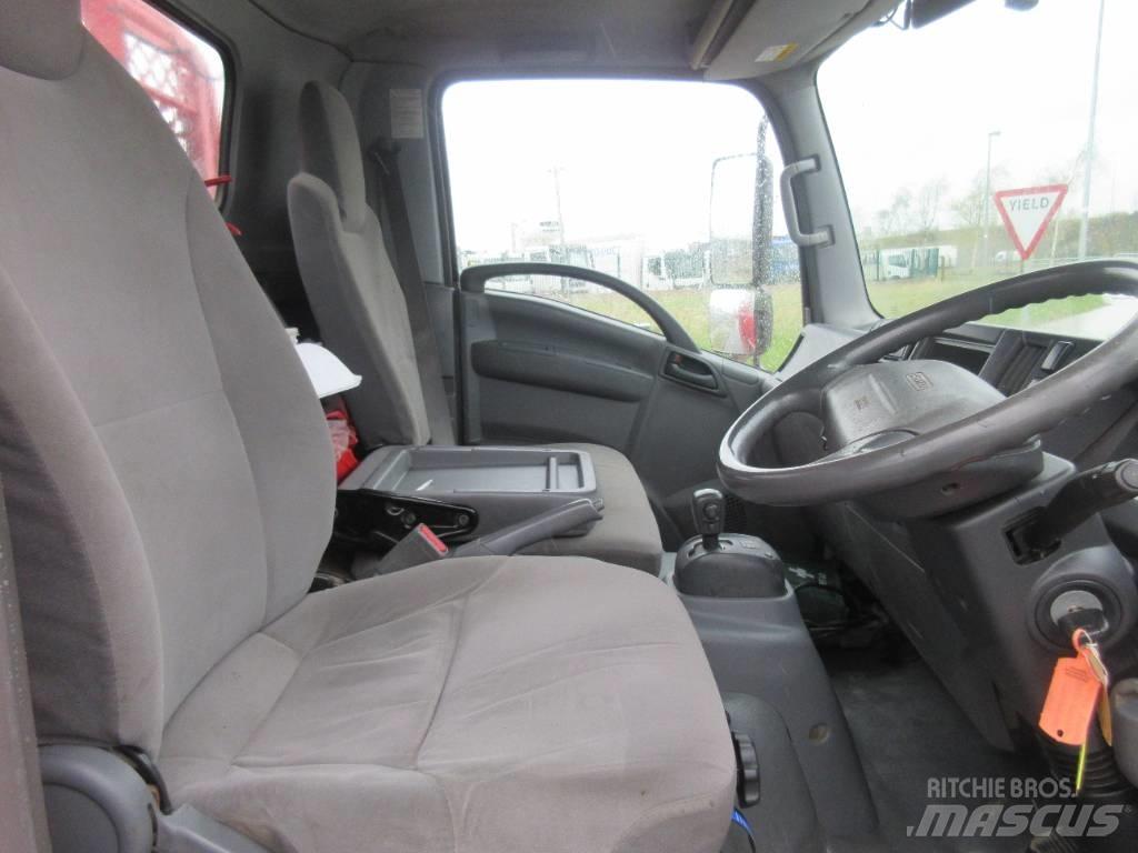 Isuzu N 75.190 Kamioni sa ravan platformom / vitlom