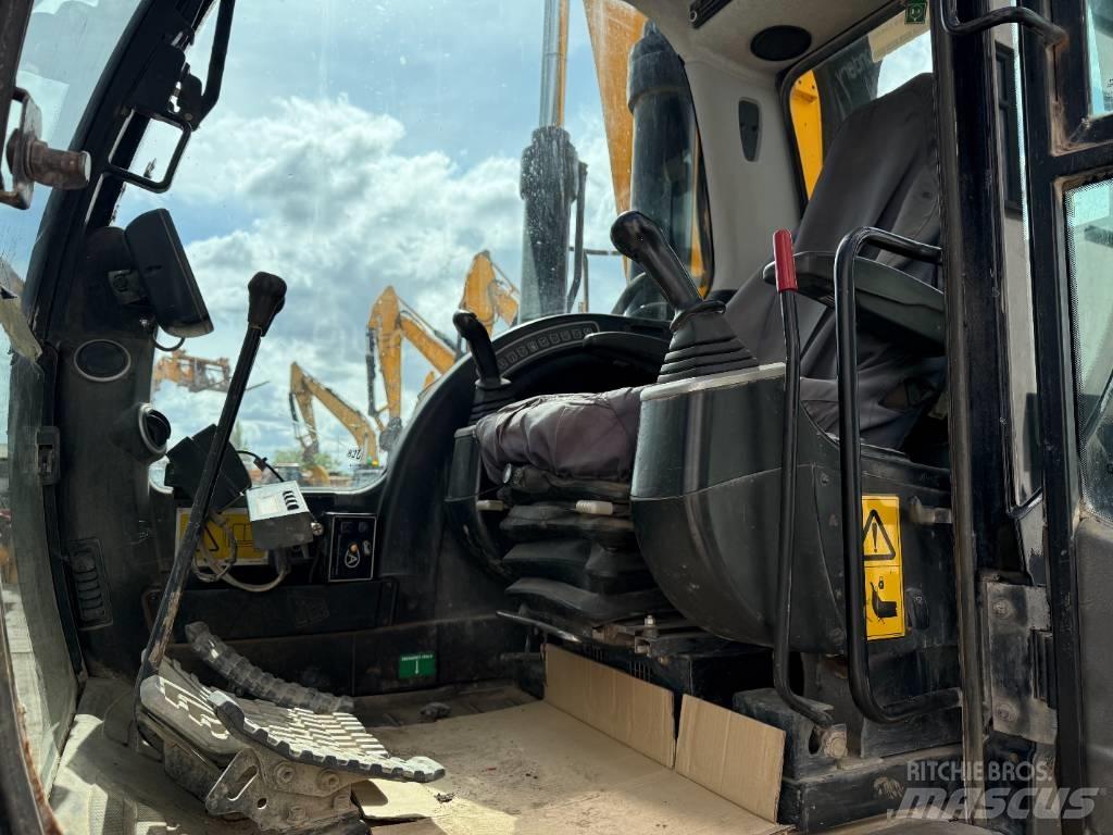 JCB JS 360 LC HRD Bageri guseničari