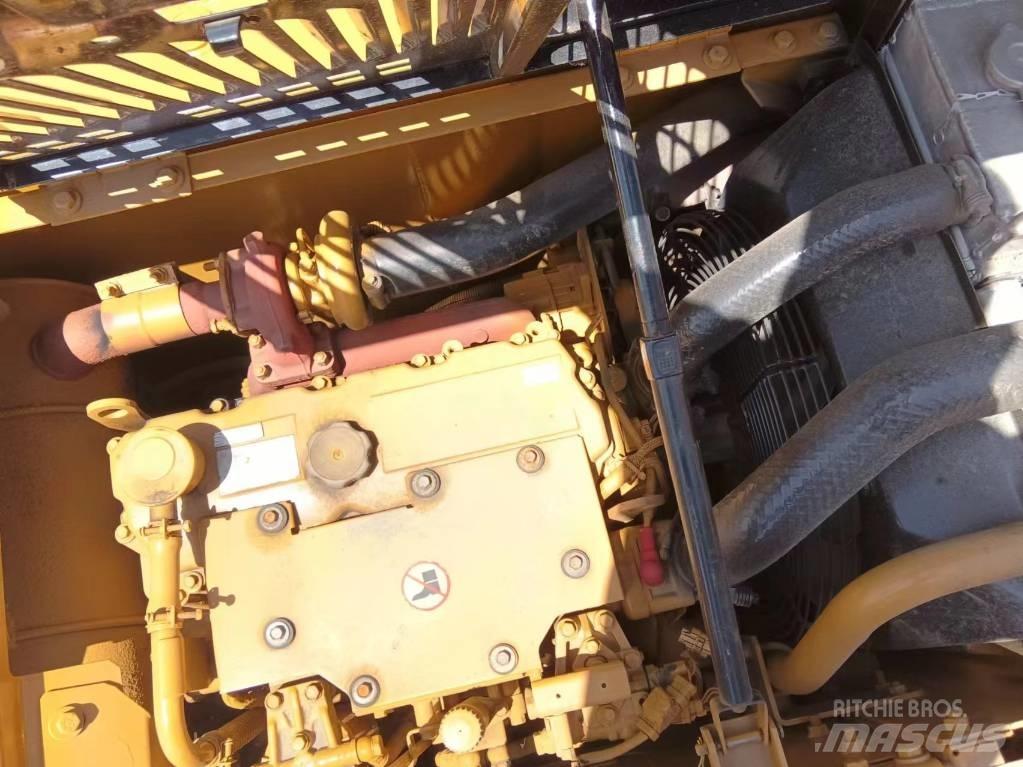 CAT 312D2GC Bageri guseničari