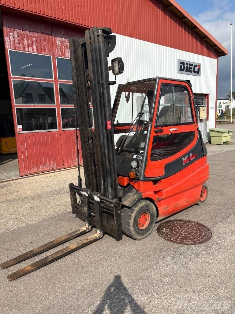 Linde E 25 Električni viljuškari