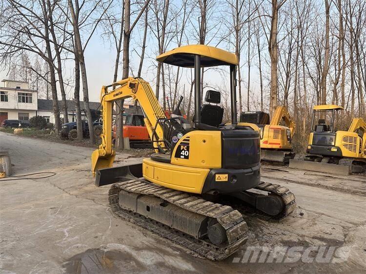 Komatsu PC 40 Bageri guseničari