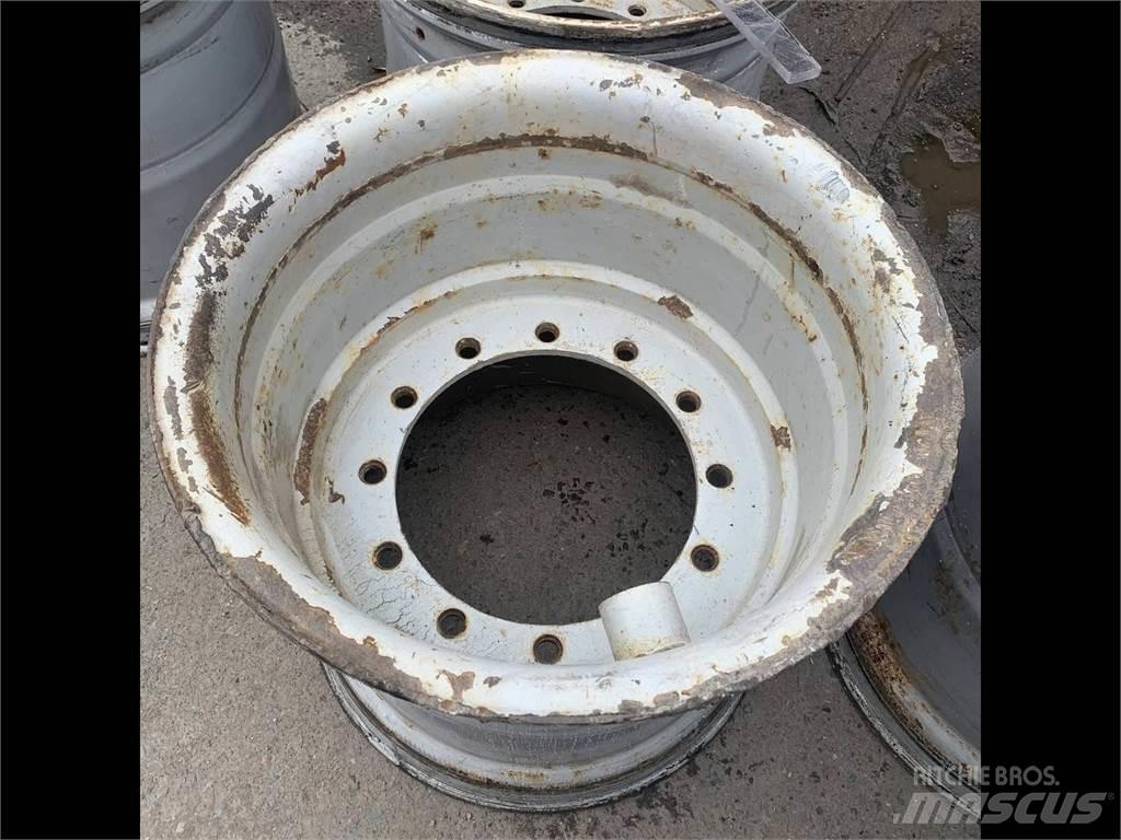 Gremo 1350 24x26,5 Gume, točkovi i felne