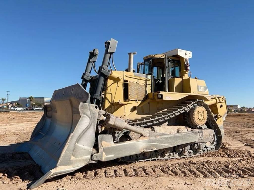 CAT D10R Buldožeri guseničari