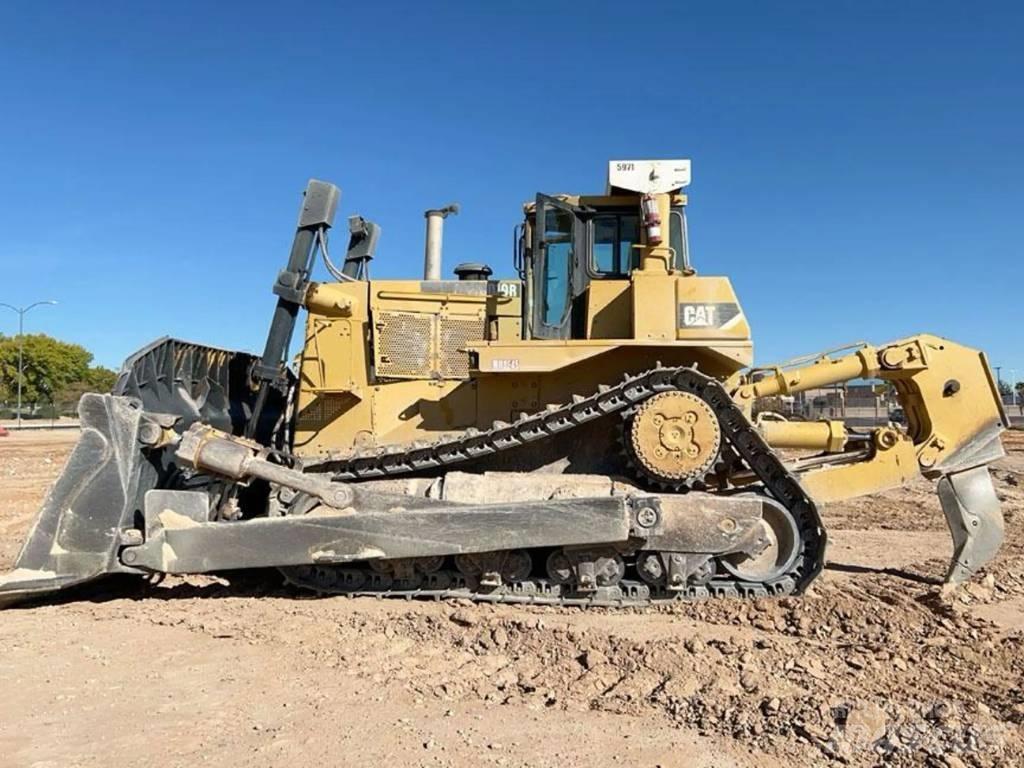 CAT D10R Buldožeri guseničari