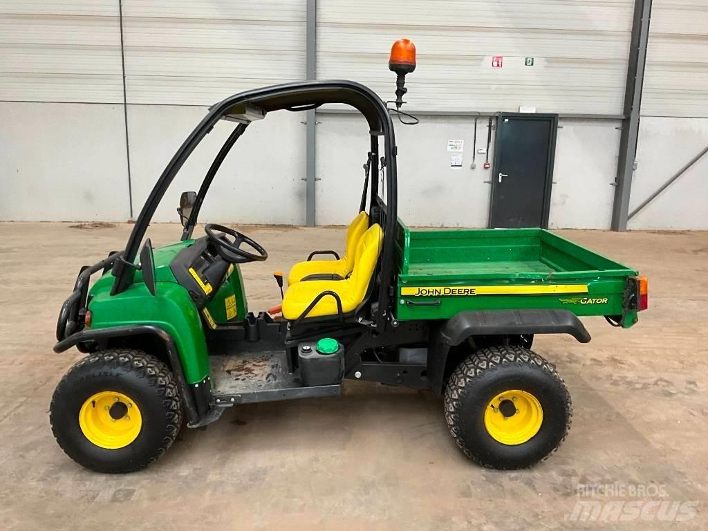 John Deere Gator Pomoćne mašine