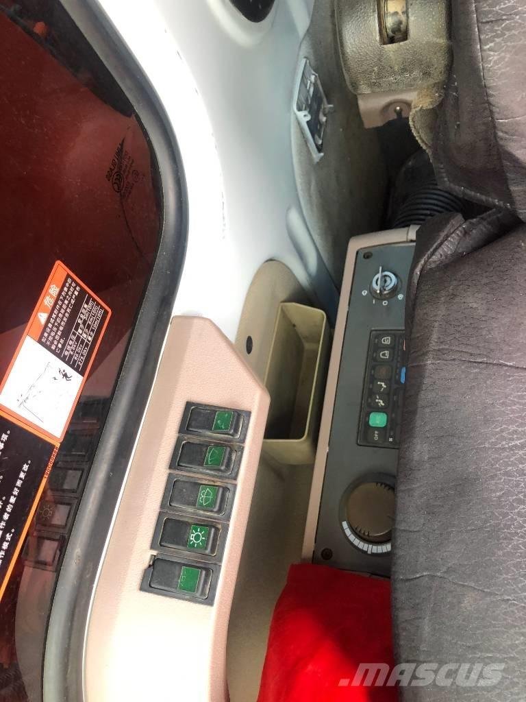 Doosan DH 220 LC-7 Bageri guseničari