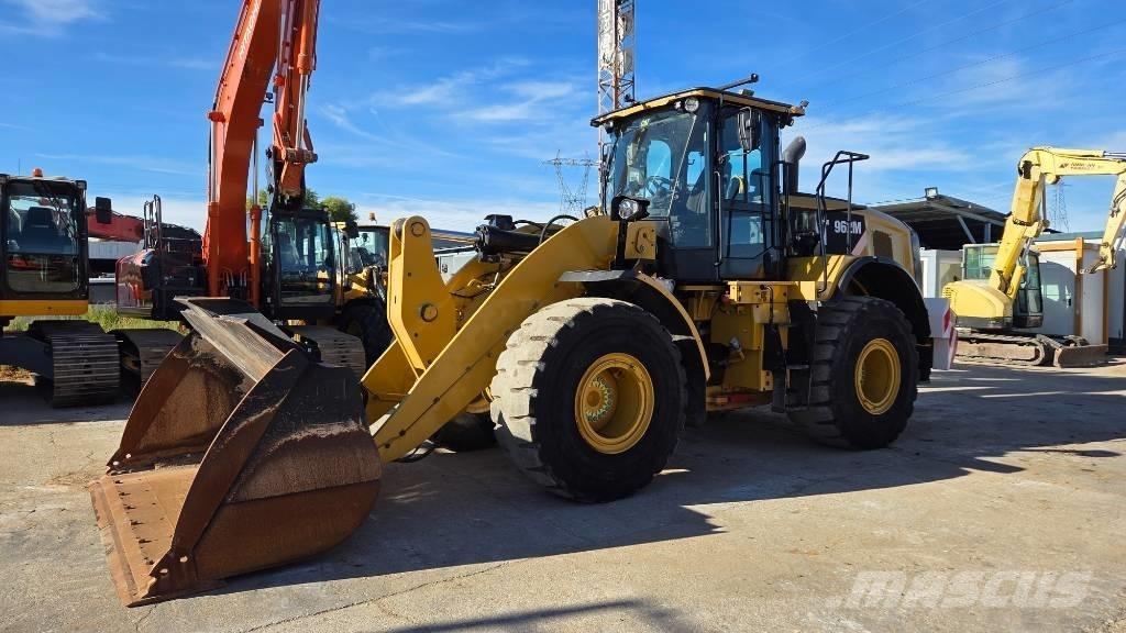 CAT 962 M Utovarivači na točkove