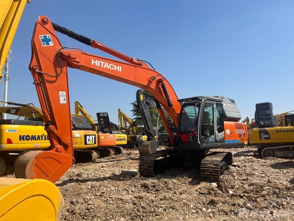 Hitachi ZX 240-3 Bageri guseničari