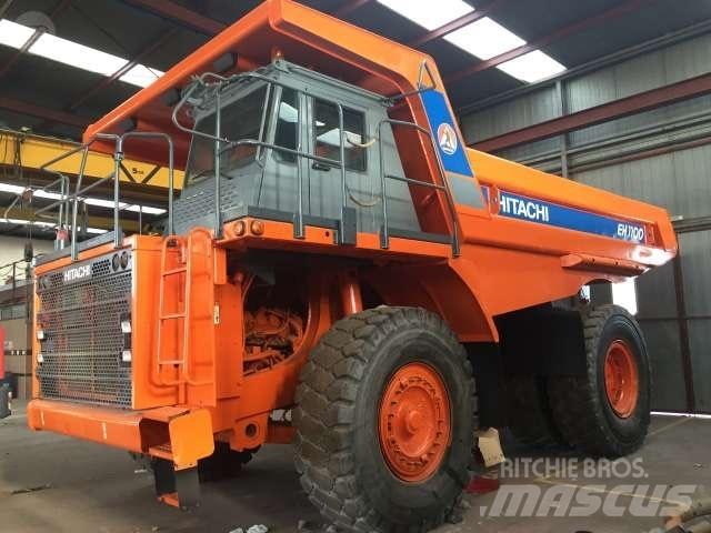Hitachi EH 1100-3 Zglobni damperi
