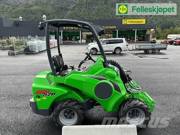Avant 520 Skid steer mini utovarivači