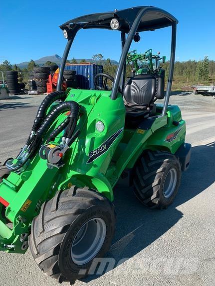 Avant 635i Skid steer mini utovarivači