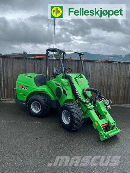 Avant 755i Skid steer mini utovarivači