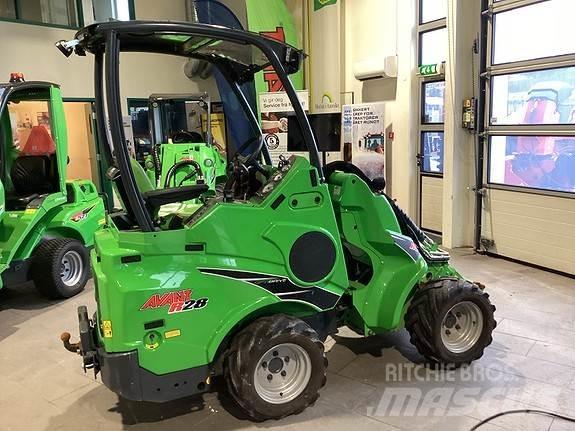 Avant R28 Skid steer mini utovarivači