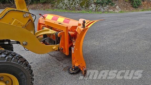 CAT 906 Utovarivači na točkove