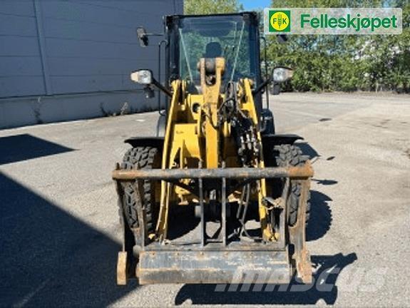 CAT 906hl Utovarivači na točkove