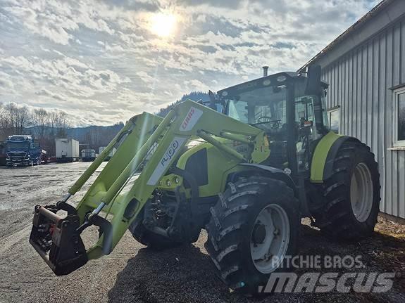 CLAAS 8690 Traktori