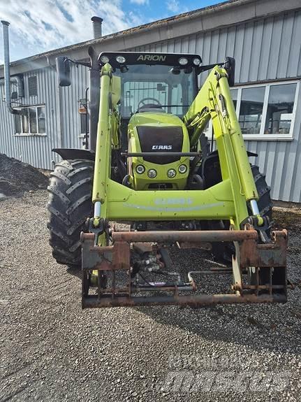 CLAAS 8690 Traktori
