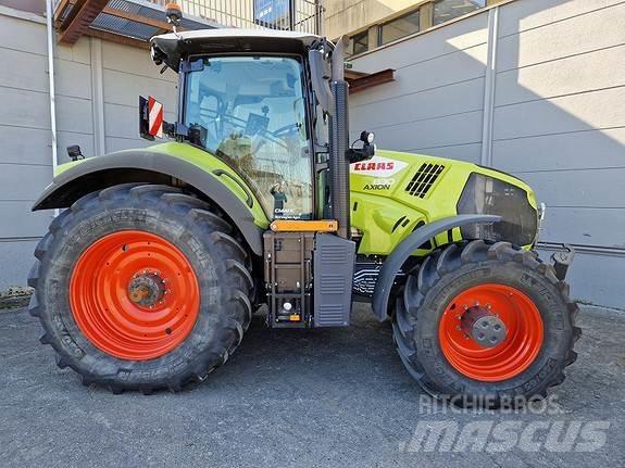 CLAAS AXION 830 Traktori
